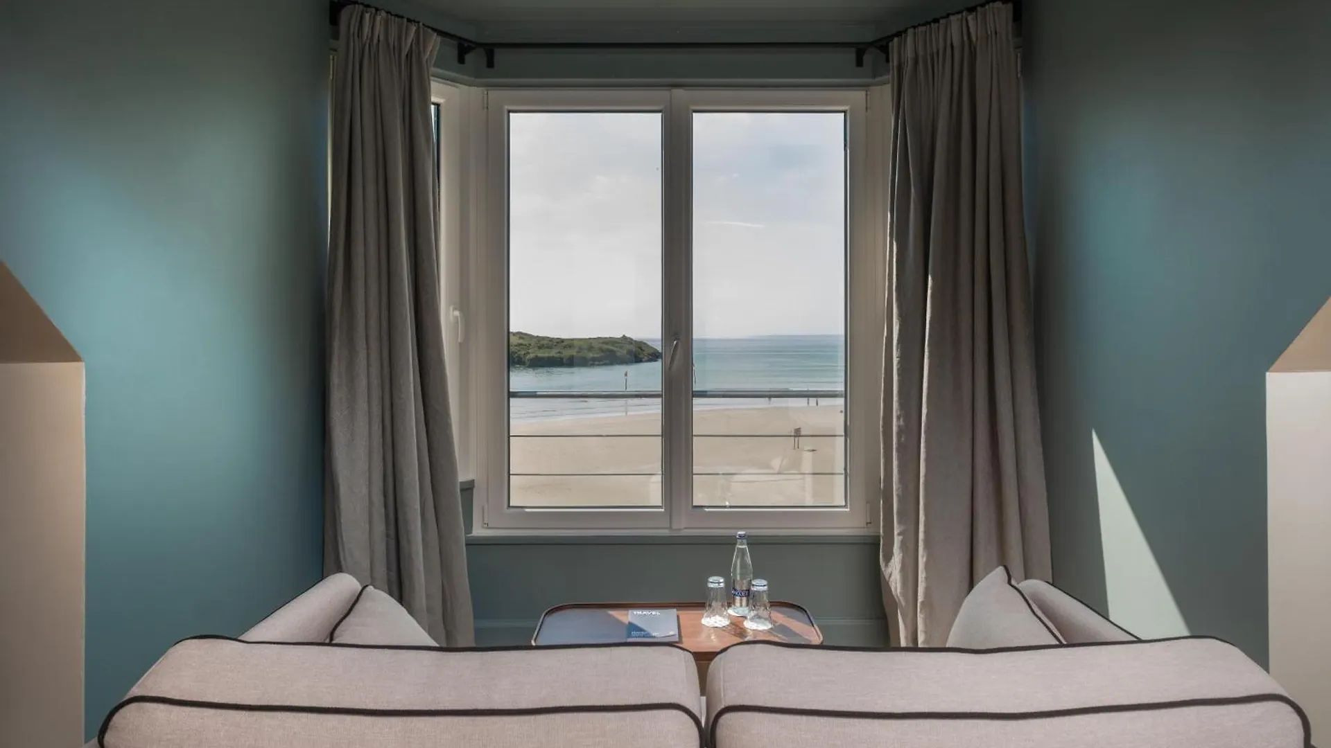 Hotel De La Plage Plonévez-Porzay 4*,  Frankreich