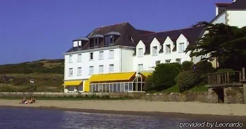 ****  Hotel De La Plage Plonevez-Porzay France